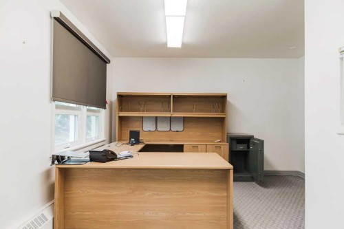 5230 44 Avenue, Spirit River, AB - Indoor