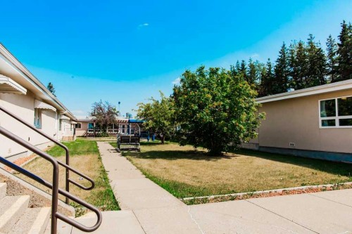 5230 44 Avenue, Spirit River, AB - Outdoor