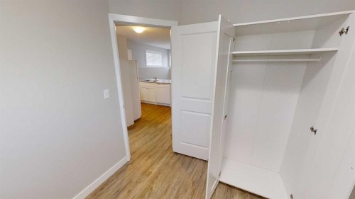 9503 112 Avenue, Clairmont, AB - Indoor Photo Showing Other Room