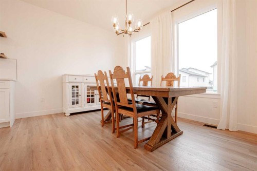 9617 89A Street, Grande Prairie, AB - Indoor Photo Showing Dining Room