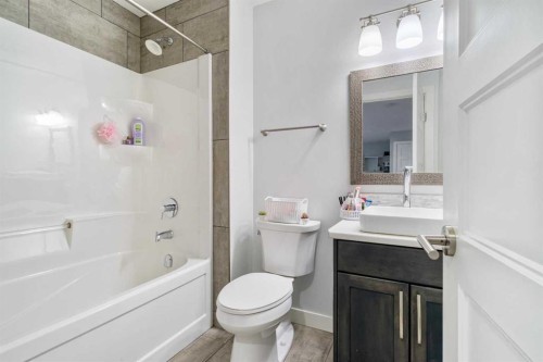 11329 Tamarack Drive, Grande Prairie, AB - Indoor Photo Showing Bathroom