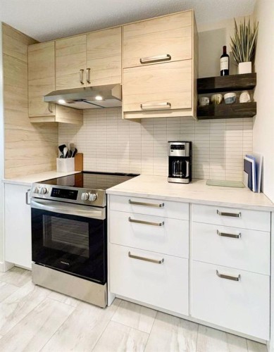 101 97Th Avenue, Grande Cache, AB - Indoor Photo Showing Kitchen