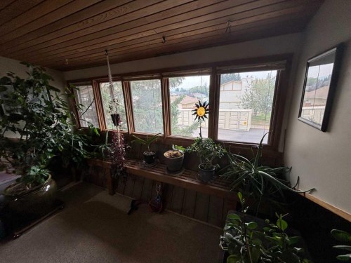 9602 71 Avenue, Peace River, AB - Indoor Photo Showing Other Room