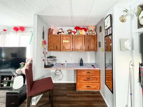 4919 1 Street, Donnelly, AB - Indoor