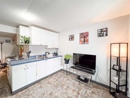 All-1 3 Avenue Se, Falher, AB 