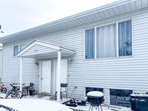 All-1 3 Avenue Se, Falher, AB - Outdoor