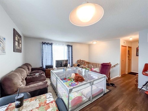 All-1 3 Avenue Se, Falher, AB 