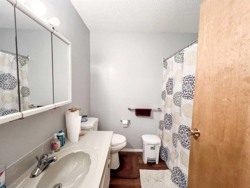All-1 3 Avenue Se, Falher, AB 