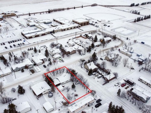 5420 Gravel Avenue, Donnelly, AB - 