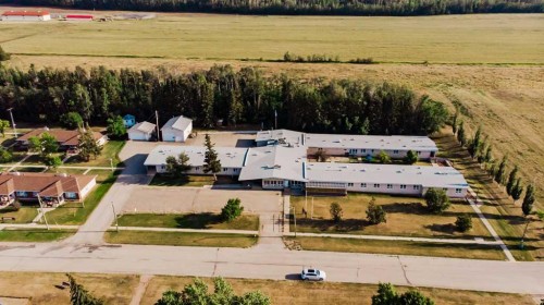 1-5230 44 Avenue, Spirit River, AB - Outdoor With View