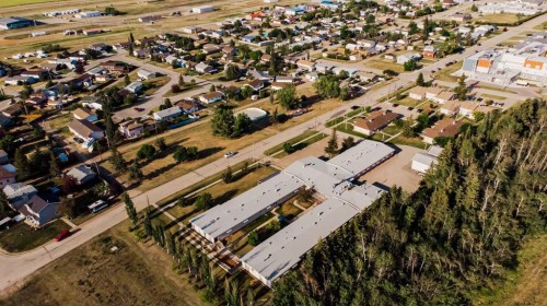 1-5230 44 Avenue, Spirit River, AB -  With View
