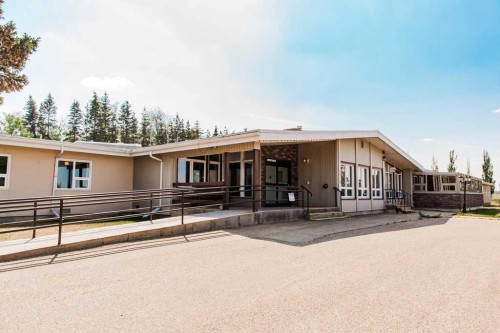 1-5230 44 Avenue, Spirit River, AB - Outdoor