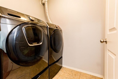 #414-11240 104 Avenue, Grande Prairie, AB - Indoor Photo Showing Laundry Room