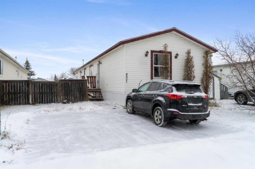 8621 89 Street, Grande Prairie, AB 