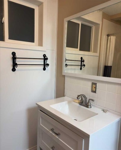 821004 Range Road 30, Rural Fairview No. 136, M.D. Of, AB - Indoor Photo Showing Bathroom