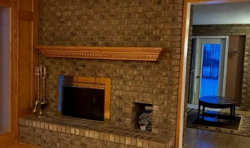 821004 Range Road 30, Rural Fairview No. 136, M.D. Of, AB - Indoor With Fireplace