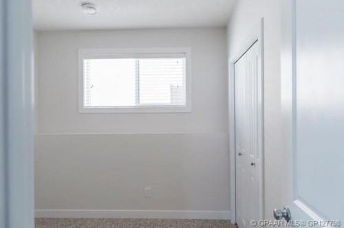 9523 113 Avenue, Clairmont, AB - Indoor Photo Showing Other Room