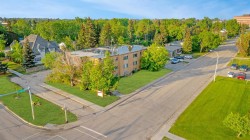 106-9932 105 Avenue  Grande Prairie, AB T8V 1G9