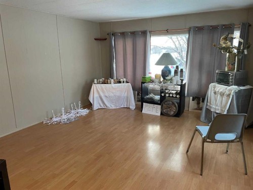 10305 103 Street, Fairview, AB - Indoor