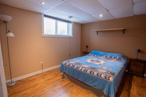 2 Black Spruce Drive, High Level, AB - Indoor Photo Showing Bedroom