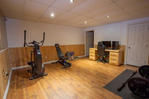 2 Black Spruce Drive, High Level, AB - Indoor Photo Showing Gym Room