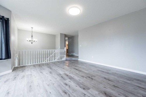 11319 90 Street, Grande Prairie, AB - Indoor Photo Showing Other Room