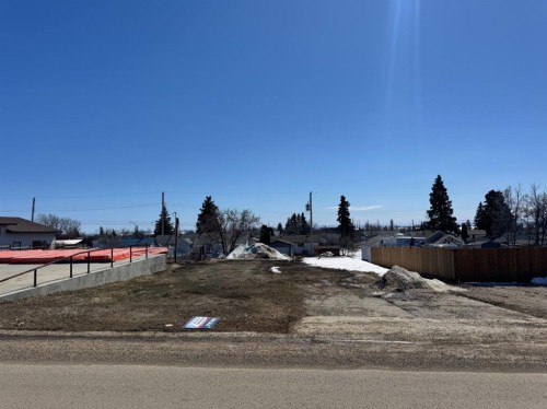 11209 108 Avenue, Fairview, AB 