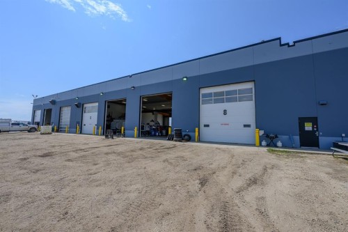 10211 97 Avenue, Clairmont, AB 