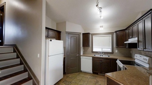 B-11246 75A Avenue, Grande Prairie, AB 