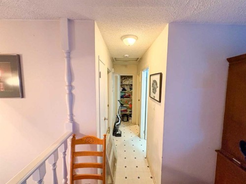 9245 112A Avenue, Grande Prairie, AB - Indoor Photo Showing Other Room