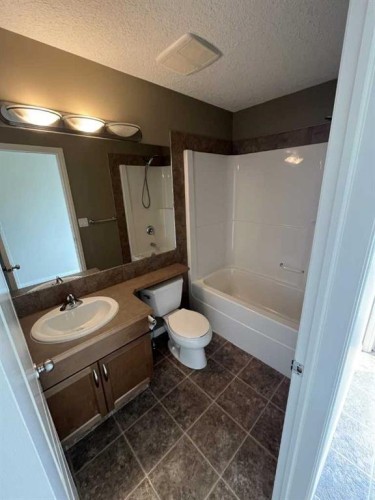 9061 131 Avenue, Grande Prairie, AB 