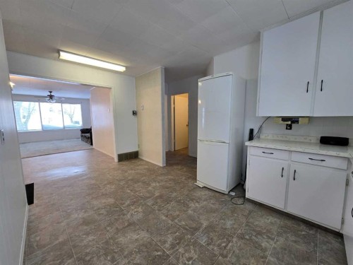 5208 55 Avenue, Grimshaw, AB - Indoor Photo Showing Other Room