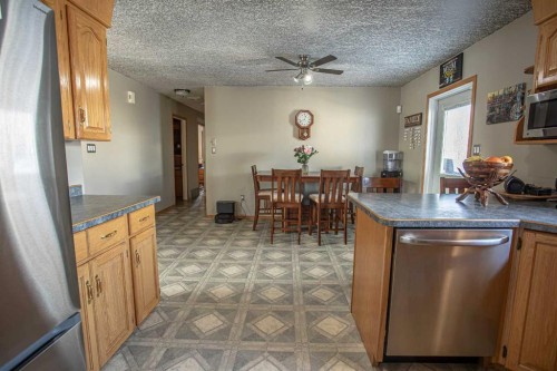 2 Bjornson Avenue, High Level, AB - Indoor