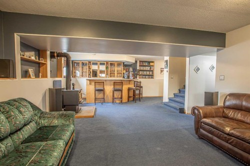 2 Bjornson Avenue, High Level, AB - Indoor