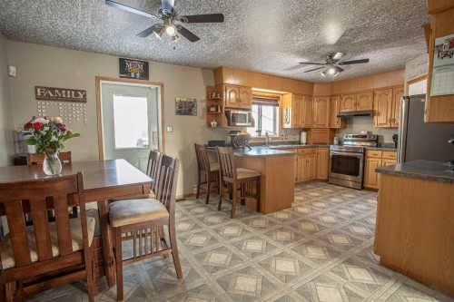 2 Bjornson Avenue, High Level, AB - Indoor