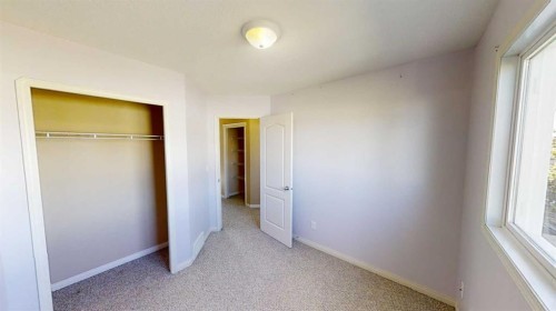 9612 90A Street, Grande Prairie, AB 