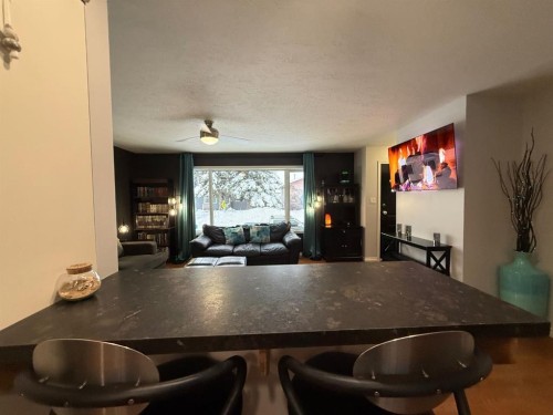 5801 49Th Street, High Prairie, AB - Indoor