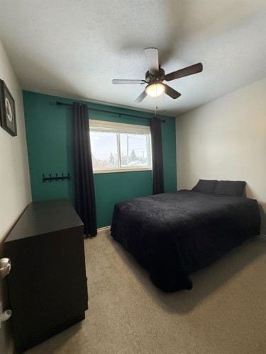 5801 49Th Street, High Prairie, AB - Indoor Photo Showing Bedroom