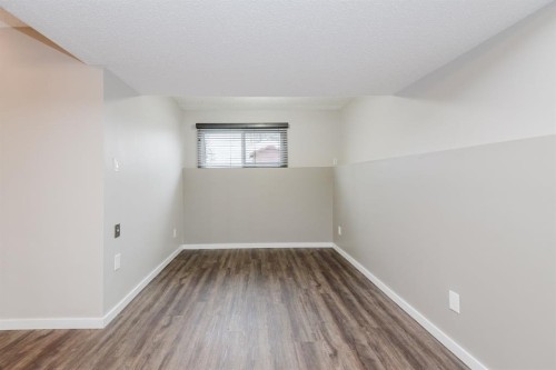 9713 75 Avenue, Grande Prairie, AB - Indoor Photo Showing Other Room