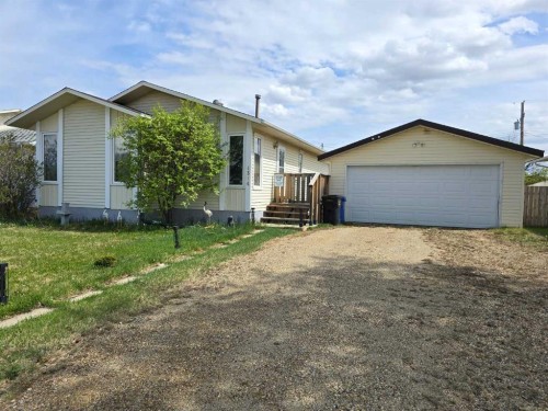 4314 54 Street, Grimshaw, AB - Outdoor