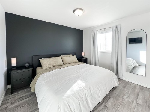 11218 Pinnacle Drive, Grande Prairie, AB - Indoor Photo Showing Bedroom