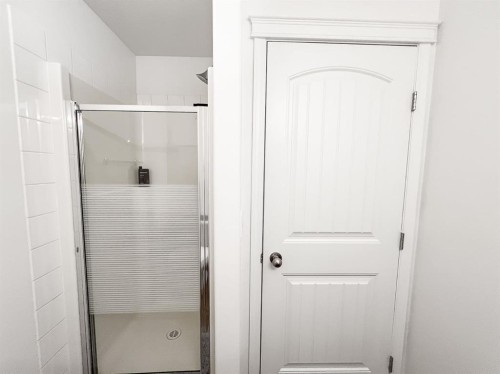 11218 Pinnacle Drive, Grande Prairie, AB - Indoor Photo Showing Other Room