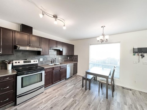 11218 Pinnacle Drive, Grande Prairie, AB - Indoor Photo Showing Kitchen With Stainless Steel Kitchen
