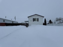 5208 52 Avenue  Valleyview, AB T0H 3N0