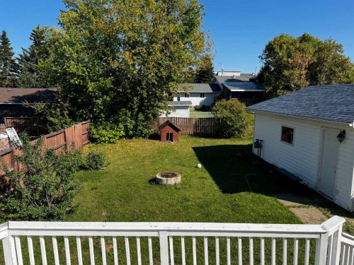 5415 46 Street, Valleyview, AB - Outdoor