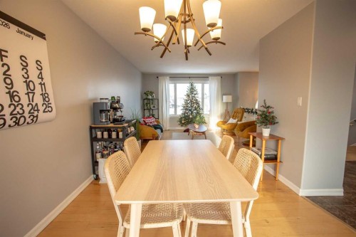 23 Beaver Ranch Drive, High Level, AB - Indoor Photo Showing Dining Room
