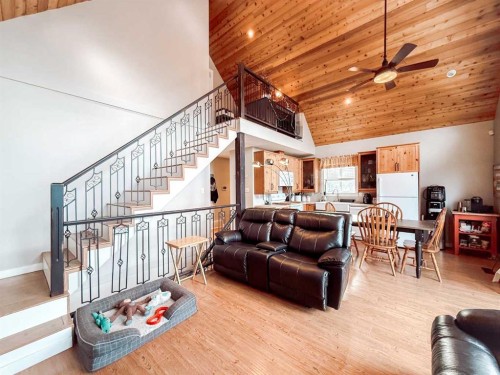 Block 6 Lot 7, Rural Big Lakes County, AB - Indoor