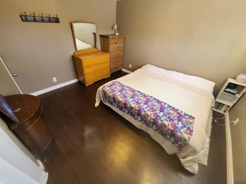 9 Rue Lavoie, St. Isidore, AB - Indoor Photo Showing Bedroom