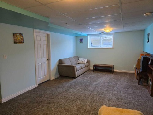 9 Rue Lavoie, St. Isidore, AB - Indoor Photo Showing Other Room