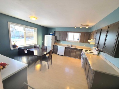 9 Rue Lavoie, St. Isidore, AB - Indoor Photo Showing Other Room